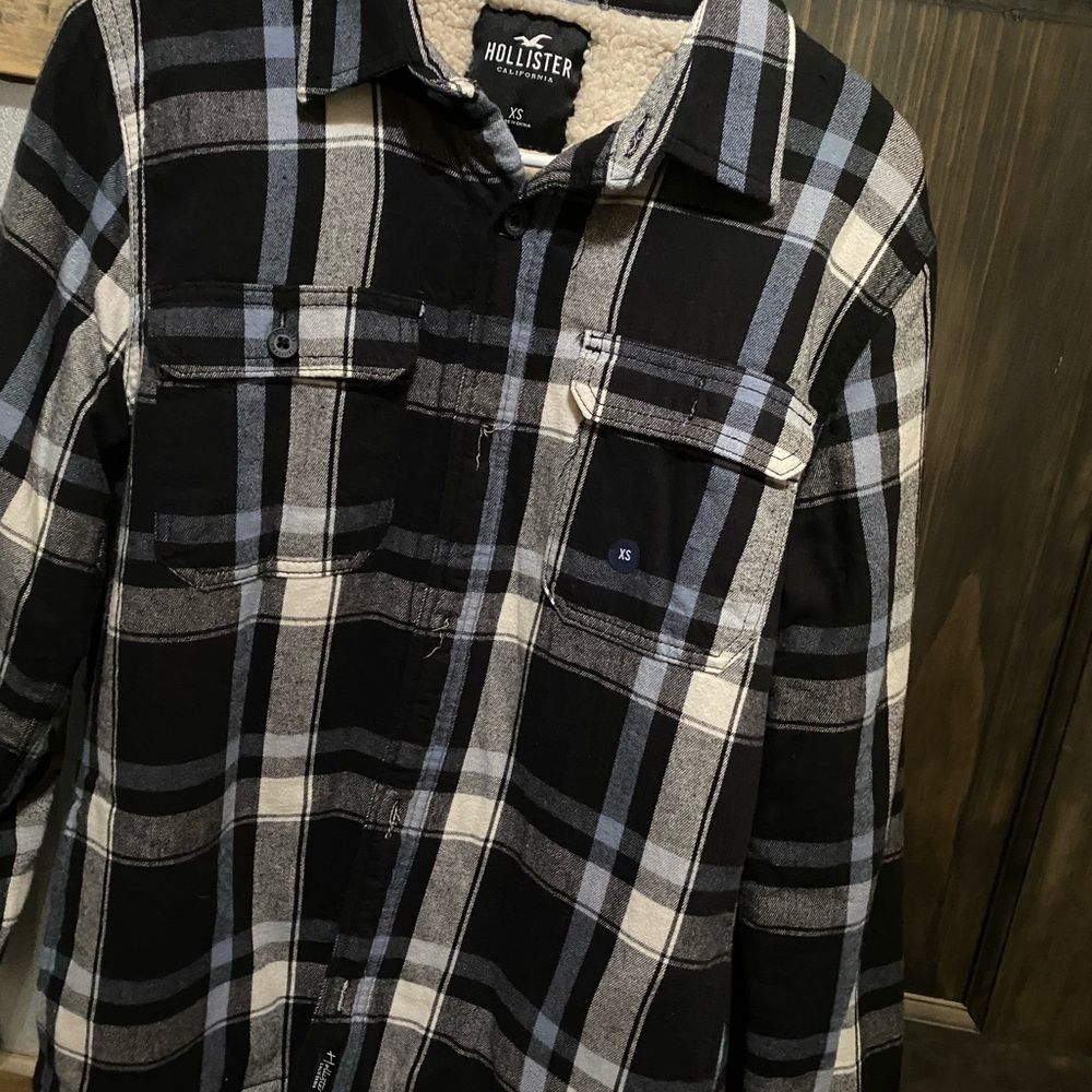 Hollister Black and Gray Checkered Shirt